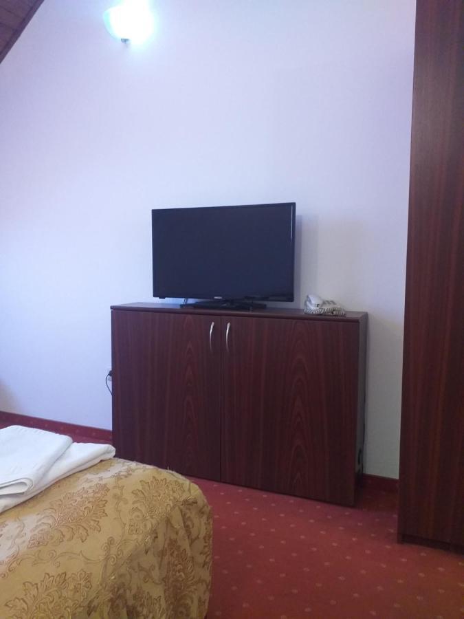 Motel Din Darste Сэчеле Экстерьер фото
